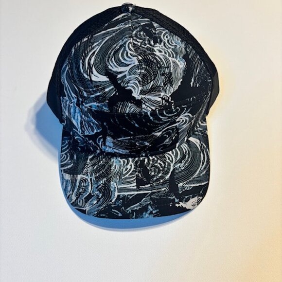 Lululemon | Dash and Splash Cap II - Picture 1 of 12